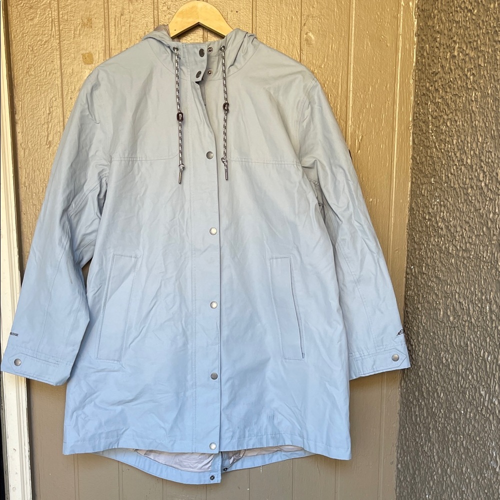 Eddie Bauer Women's lined hooded raincoat Size XXL